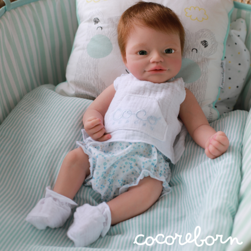 Anuk Niño Castaño Claro Ojos Verdes