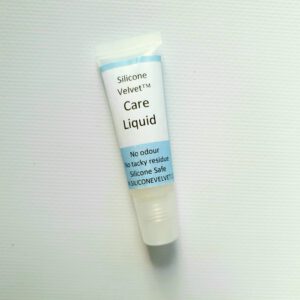Líquido lubricante para el cuidado de los labios